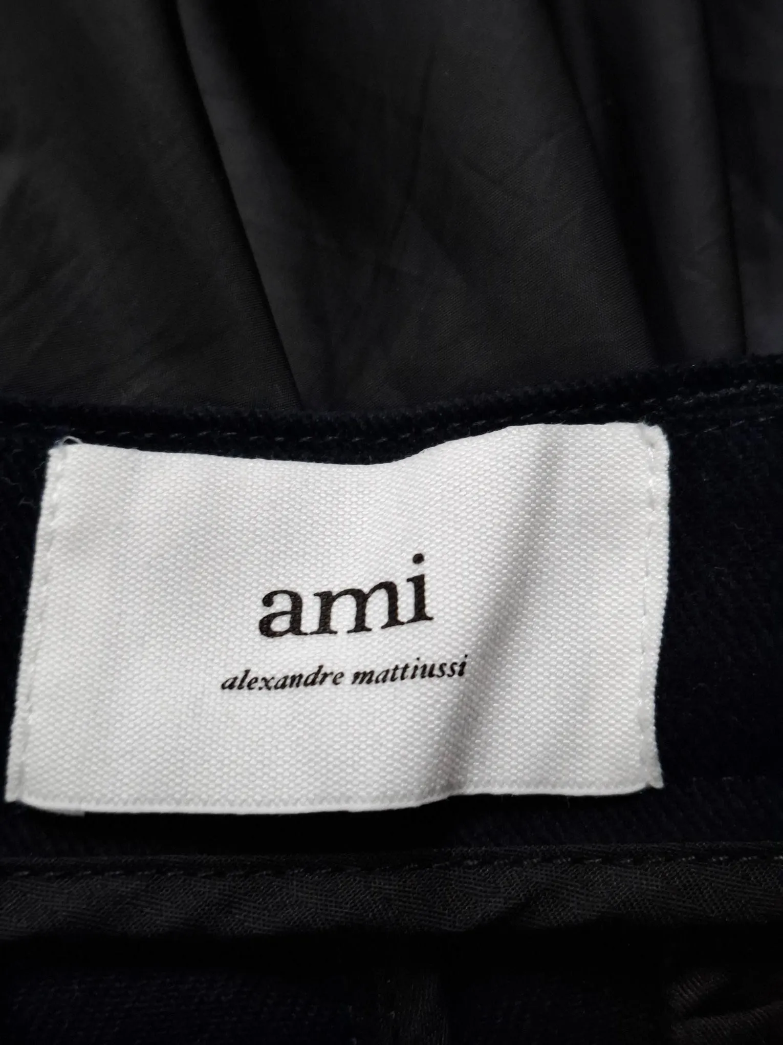AMI Paris Carrot Trousers in Navy Blue Cotton