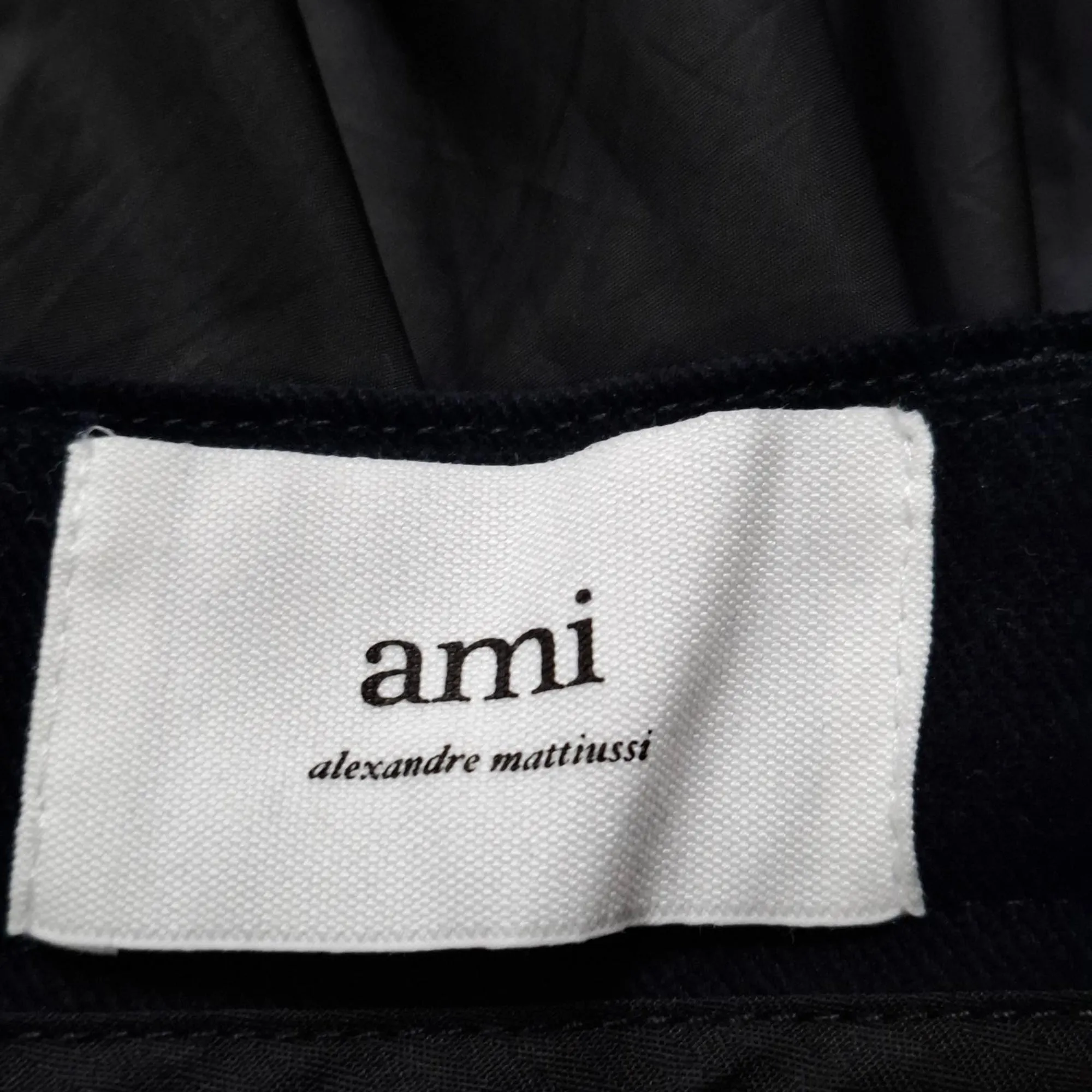 AMI Paris Carrot Trousers in Navy Blue Cotton