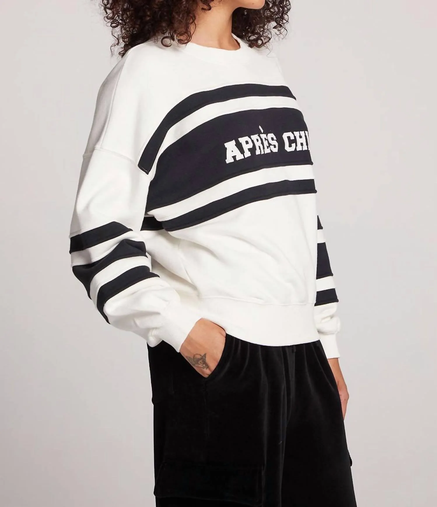 Aprés Chic Pullover Sweater In Black/white