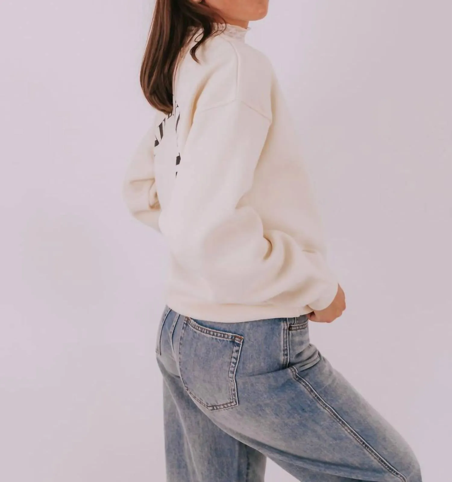 Be Kind Sweatshirt In Cream