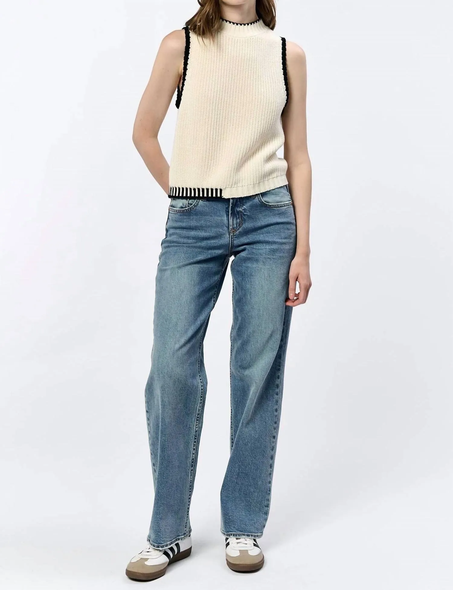 Birna Sweater In Beige