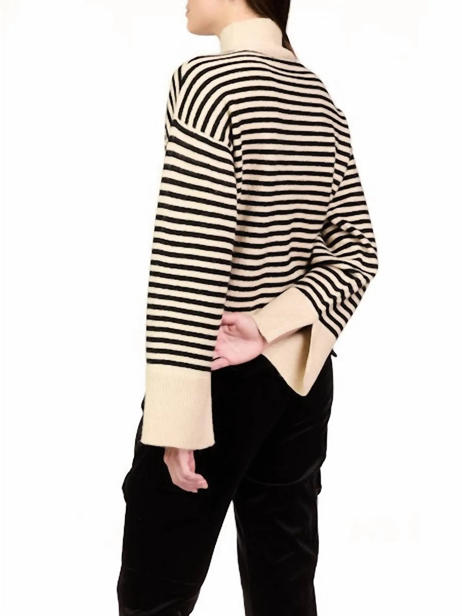 Chalet Stripe Sweater In Almond/black