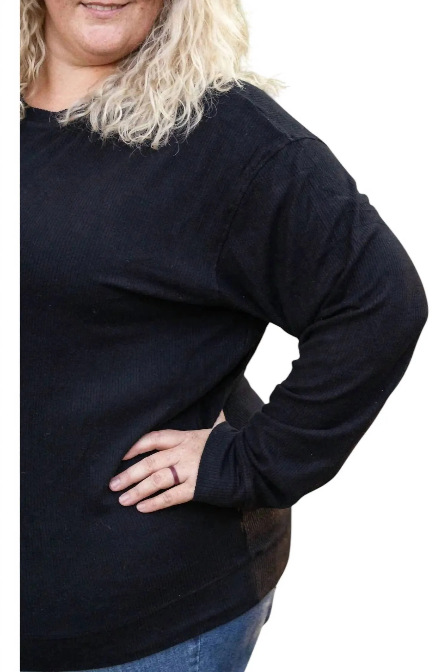 Corrine Pullover Sweater In Black