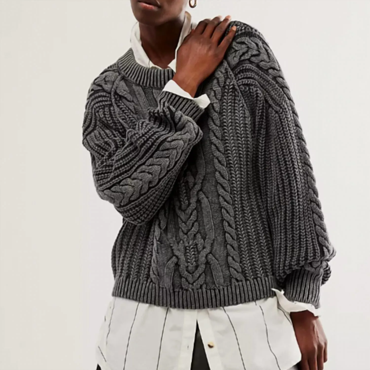 Frankie Cable Sweater In Black