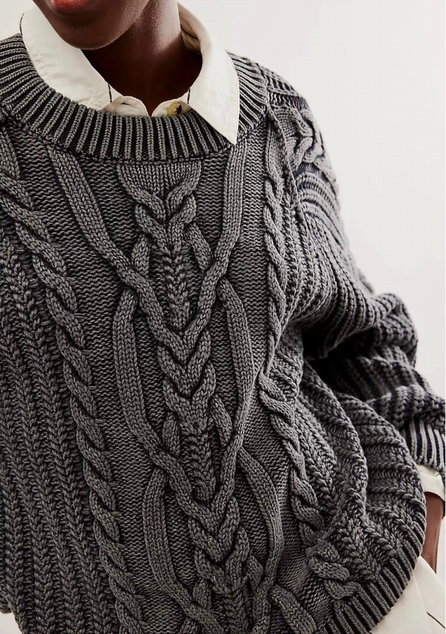 Frankie Cable Sweater In Black