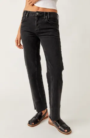 Free People Risk Taker Mid Rise Jeans - Main Squeeze - Final Sale 25% off in cart
