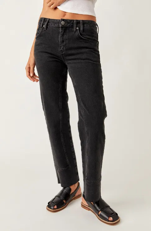 Free People Risk Taker Mid Rise Jeans - Main Squeeze - Final Sale 25% off in cart