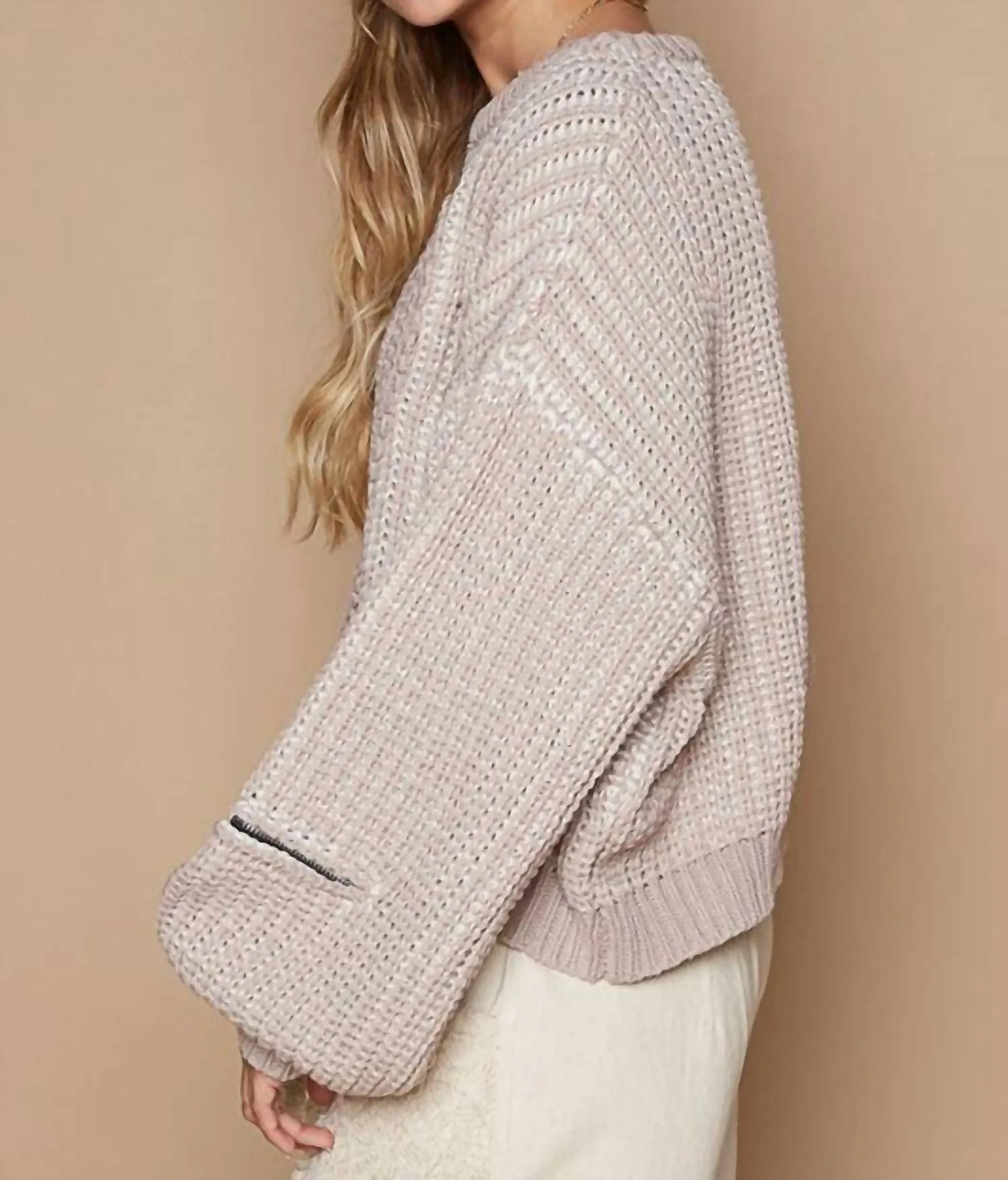 Heartbeat Knit Sweater In Latte
