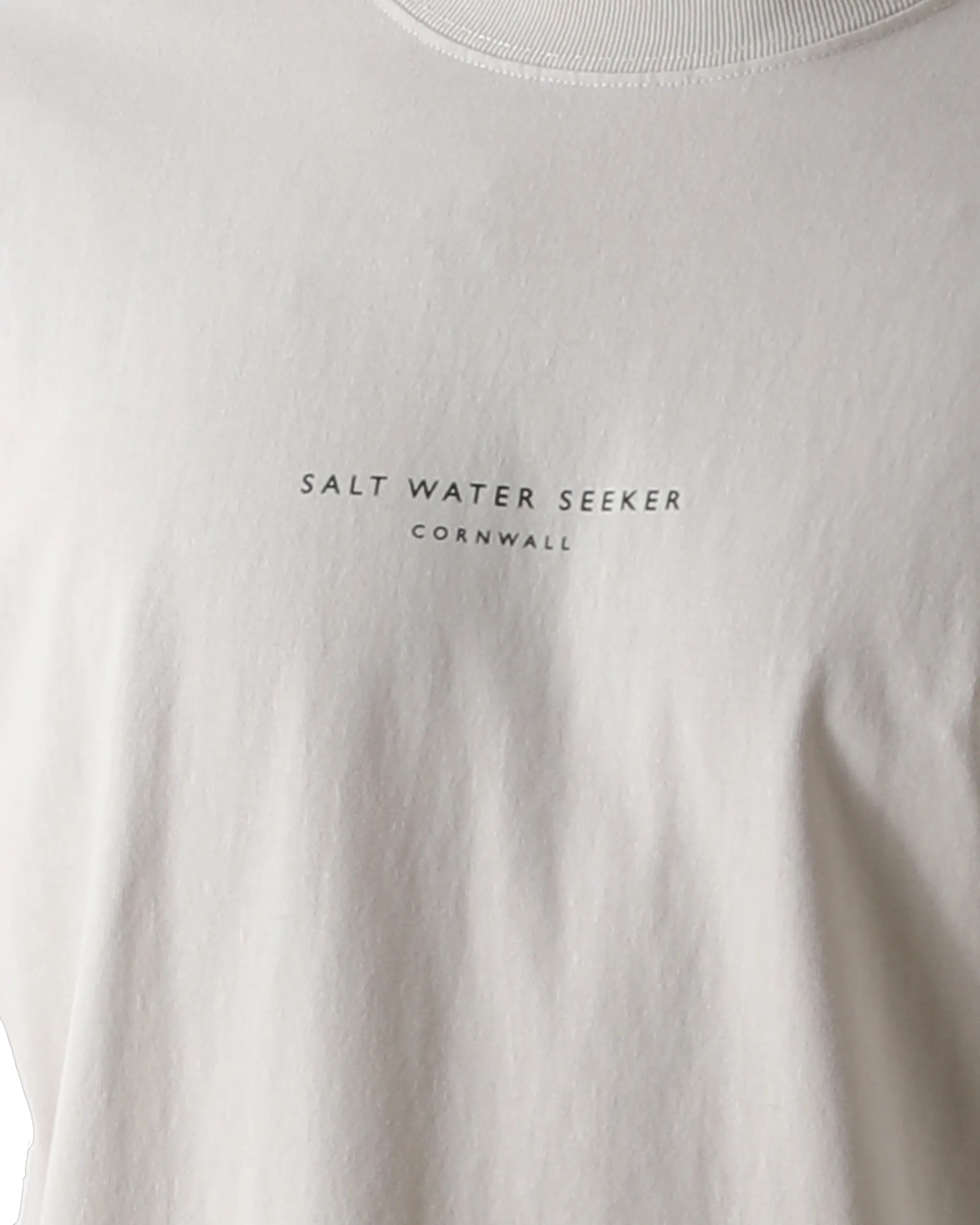 Hideout T-Shirt in Bone