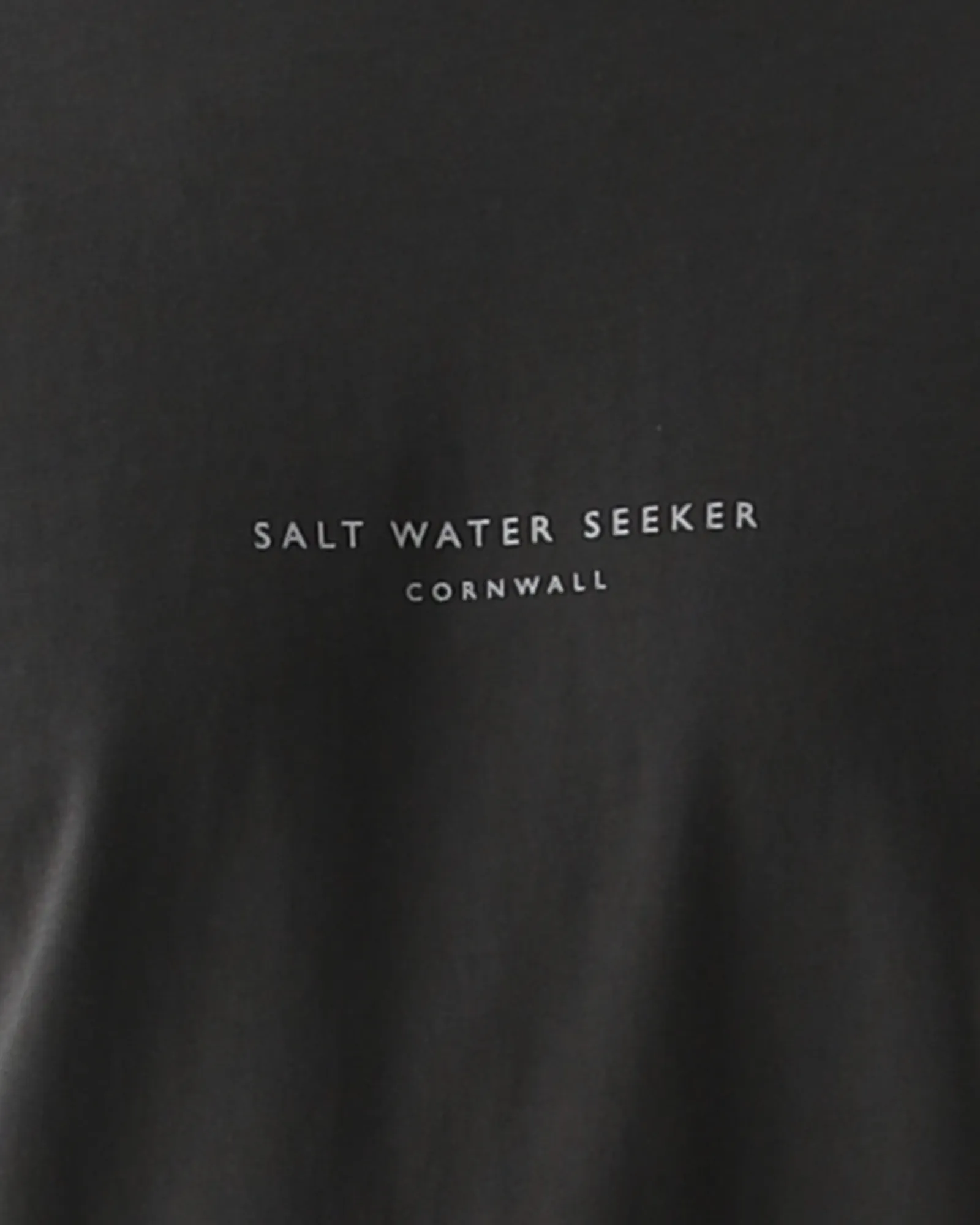 Hideout T-Shirt in Faded Black