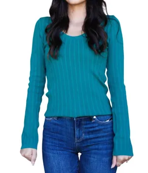 Lace Long Sleeve U-Neckline Top In Emerald