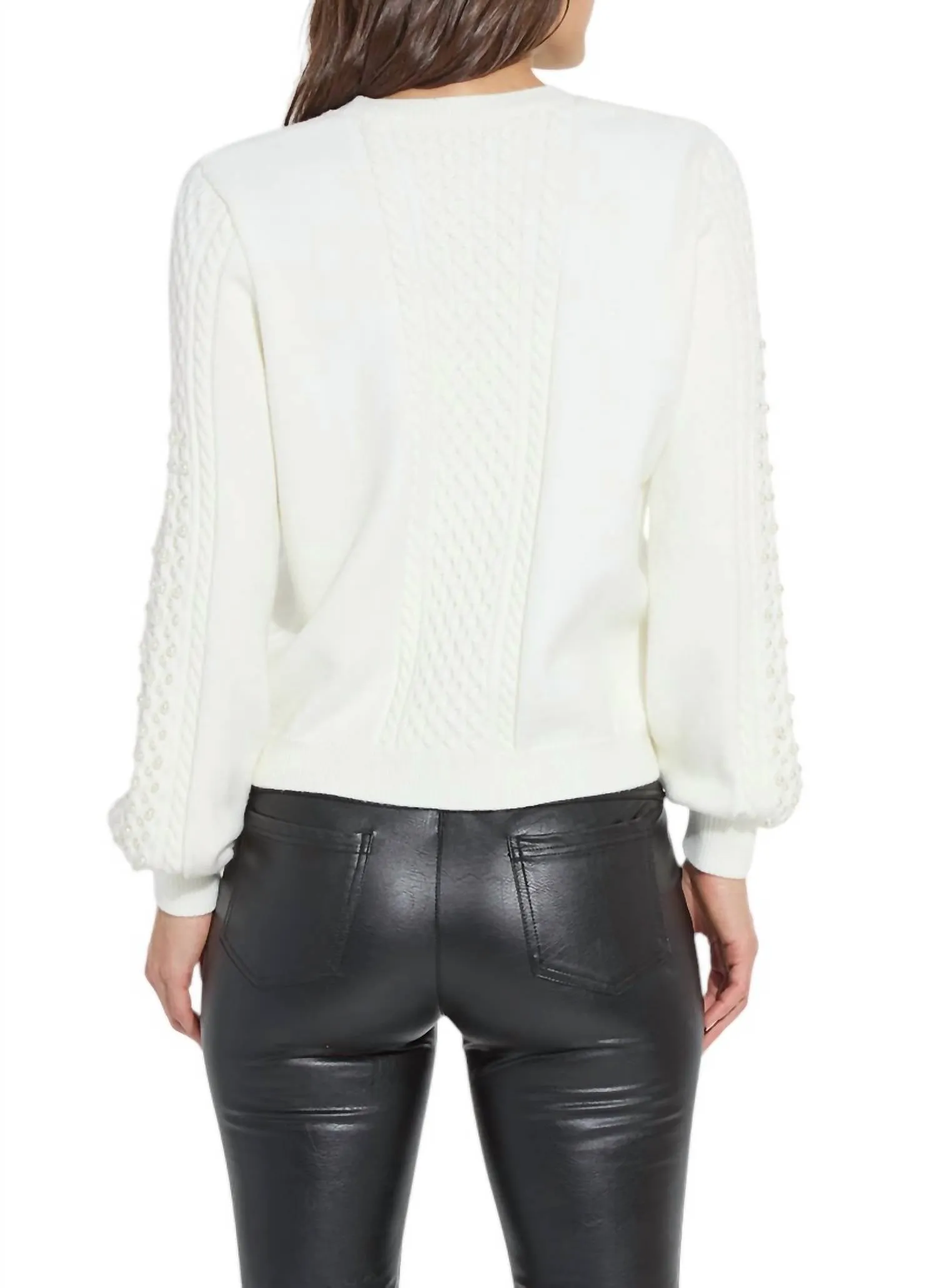 Leanna Cozy Pearl Sweater In Snow White