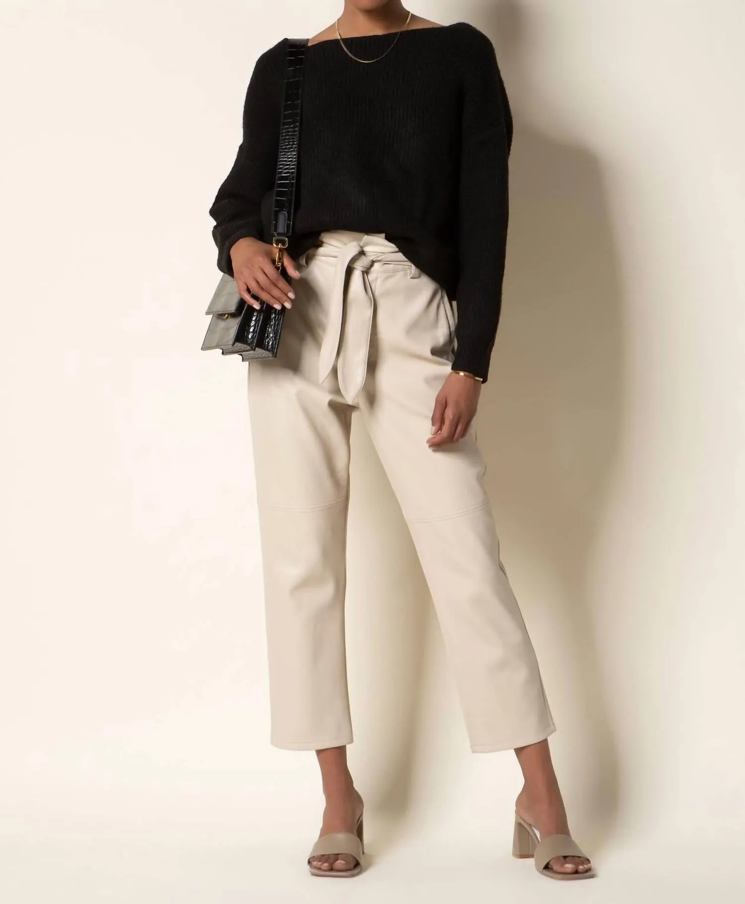 Leigh Sweater In Black
