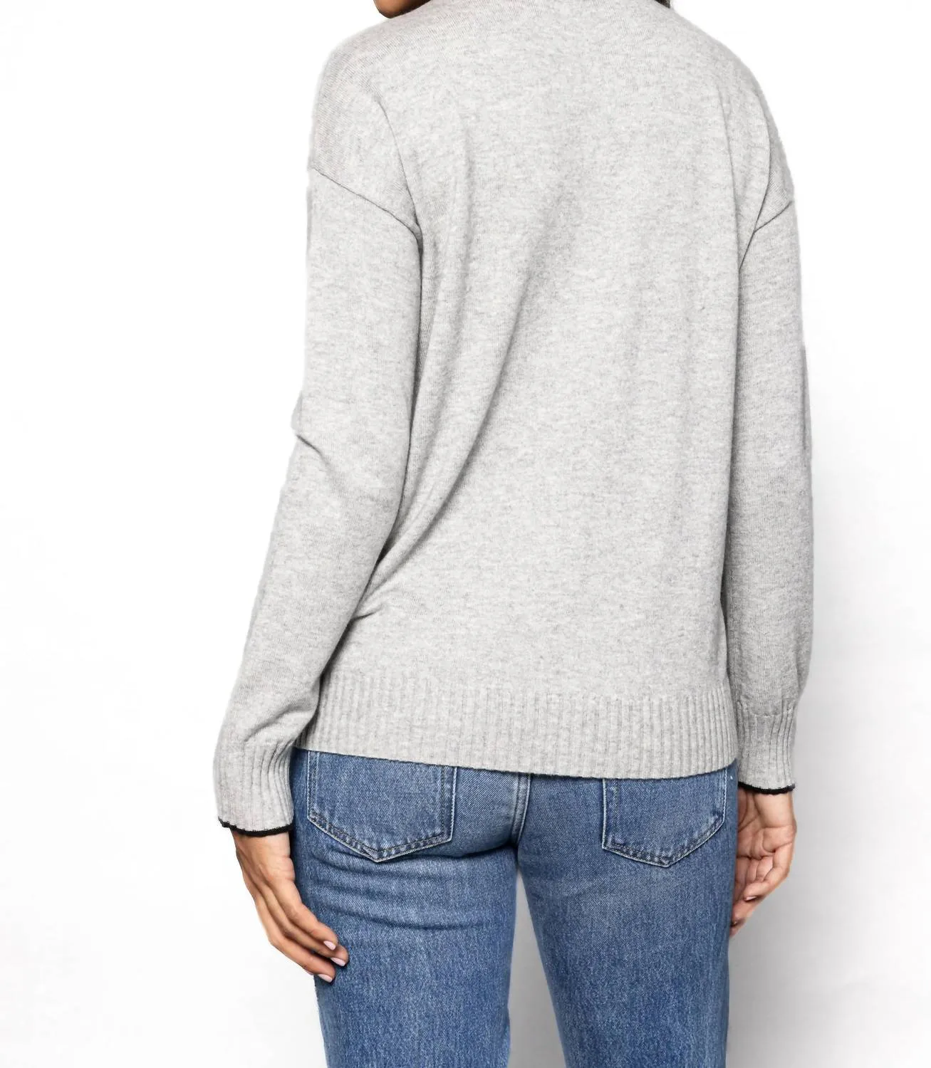 Love Front Sweater In Silver