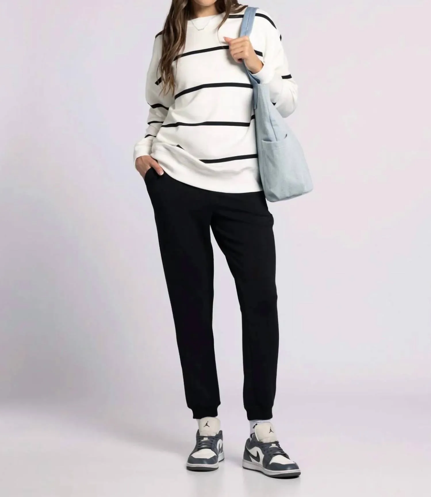 Martina Oversized Crew Sweater In White Stripe
