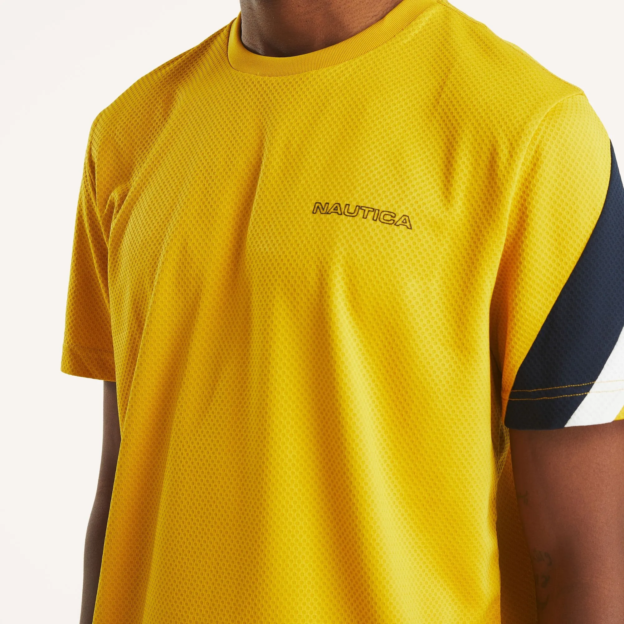 Nautica Mens Navtech Crewneck T-Shirt