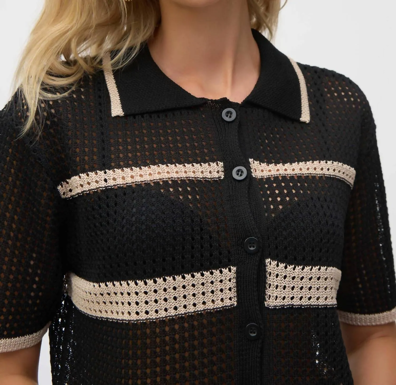 Open Weave Top In Black/vanilla