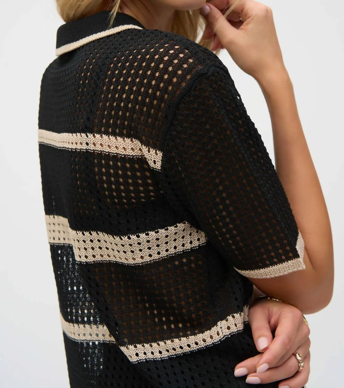 Open Weave Top In Black/vanilla