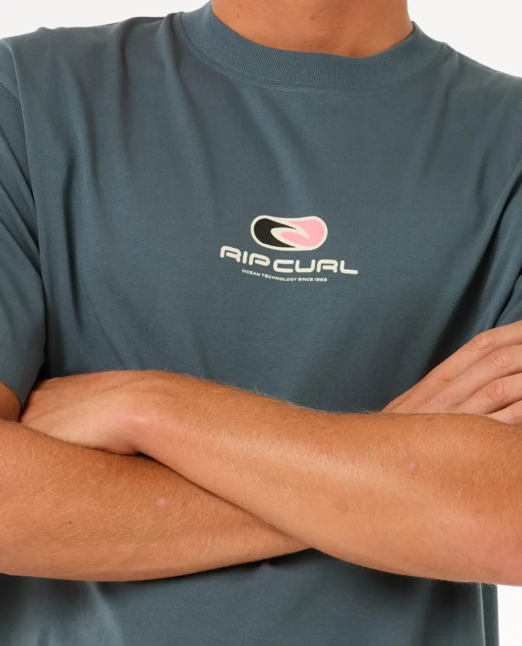 Pill Icon T-Shirt in Pine Night