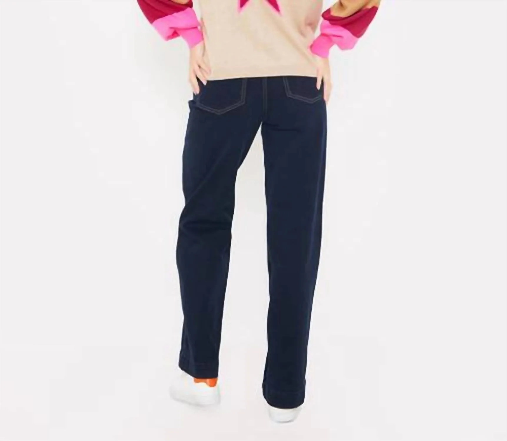 Reverse Star Knit Sweater In Cream