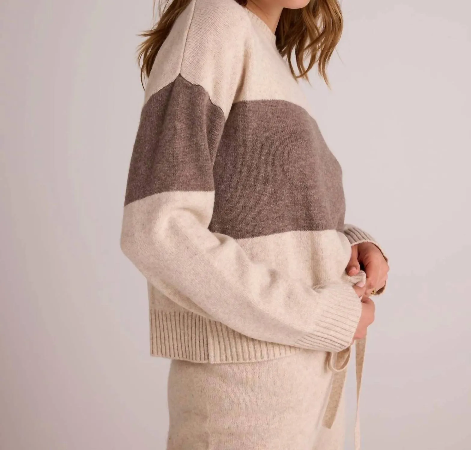 Slouchy Crew Neck Sweater In Oat & Fawn